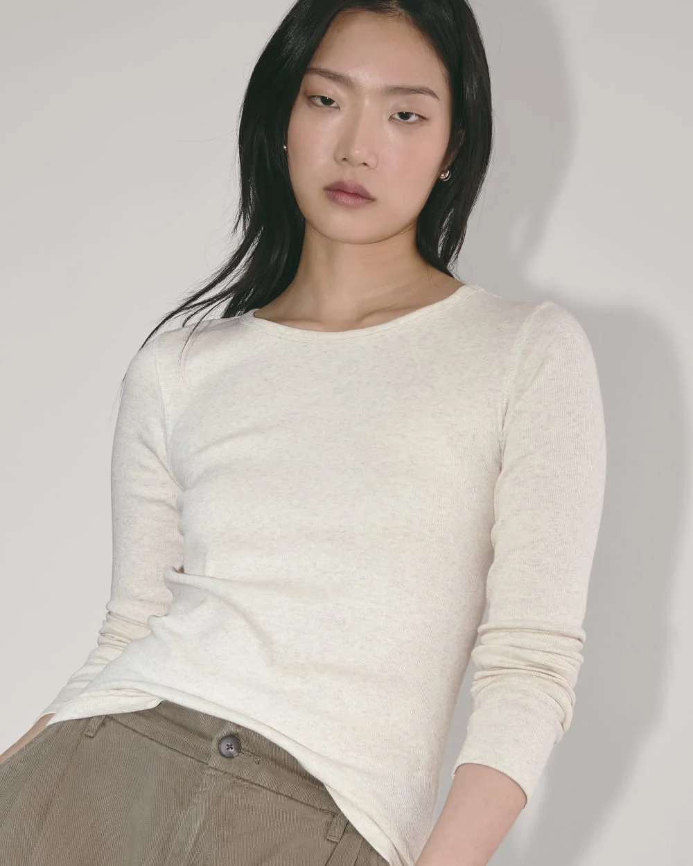 The Luxe Rib Long-Sleeve Crew | Heathered Oat (4)