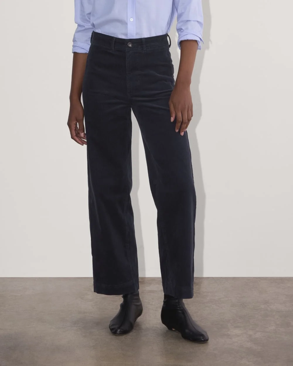 The Sailor Pant in Corduroy | Navy (3)