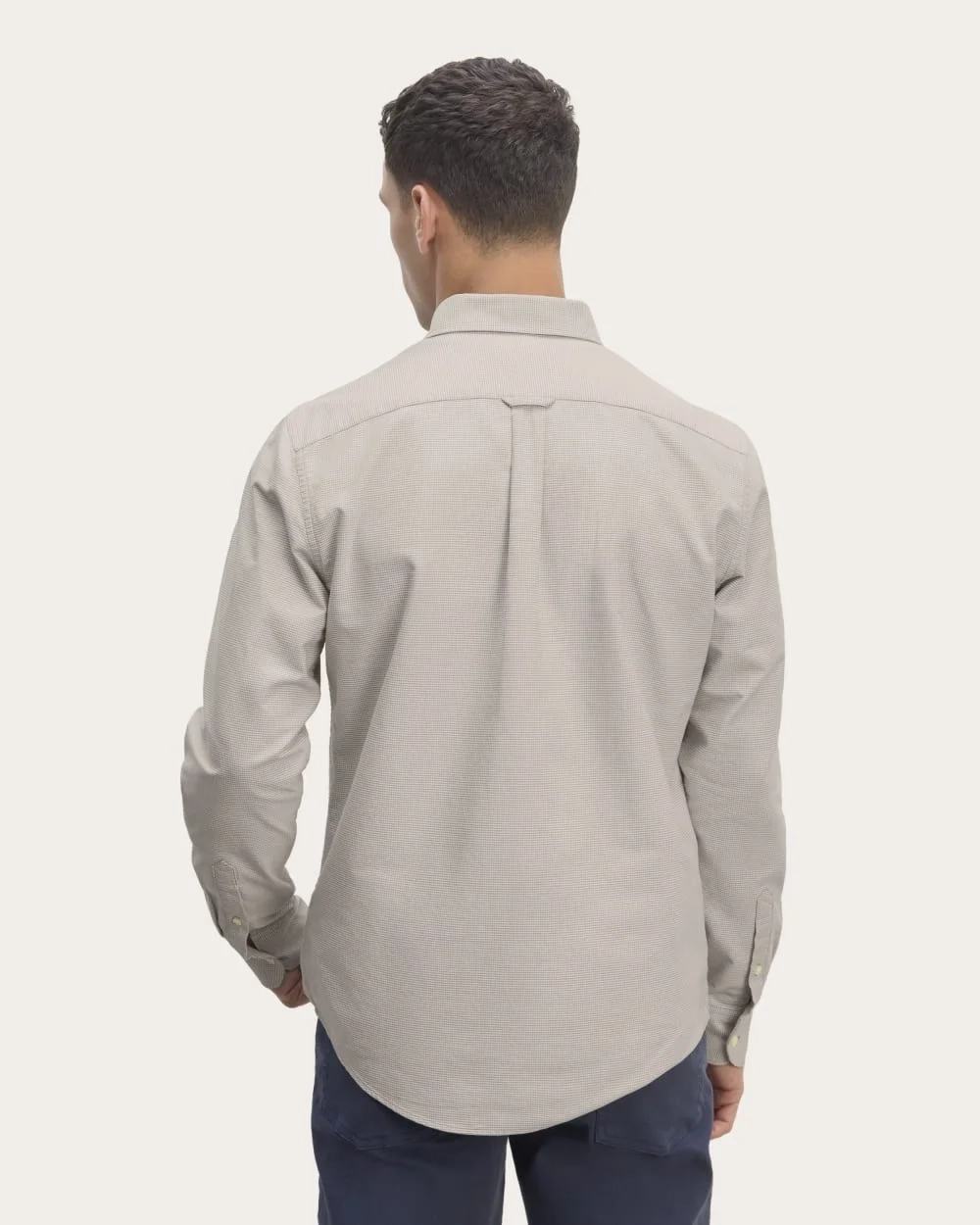 The Slim Oxford Shirt | Gray Houndstooth | Standard (2)
