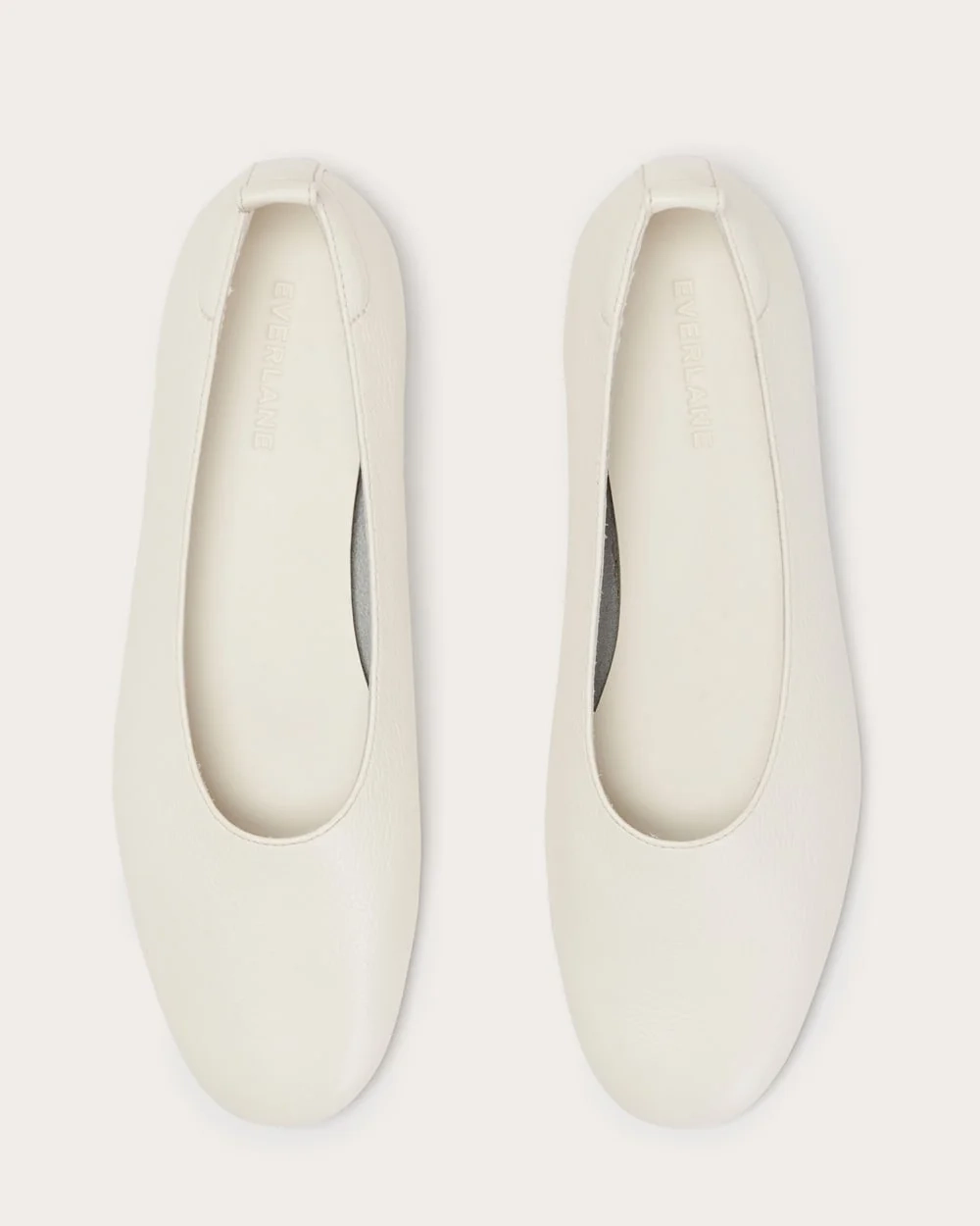The Day Glove | Canvas (2)