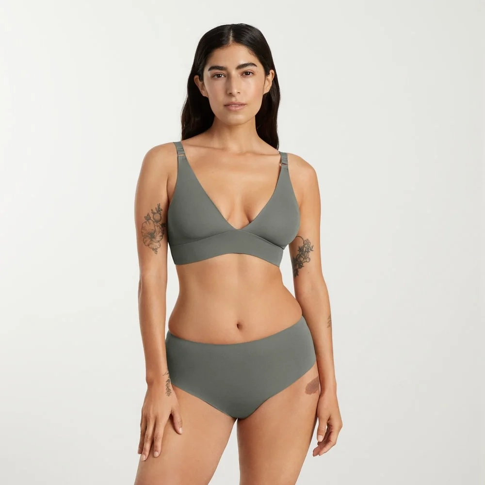 The Invisible Bra | Pewter Green (4)