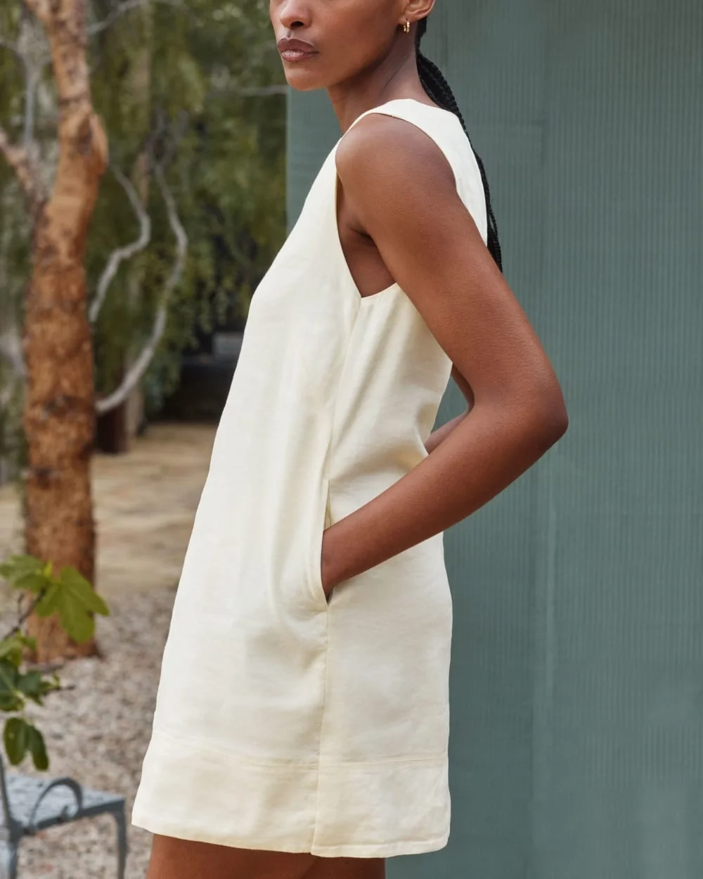 The Shift Dress in Stretch Linen | Light Yellow (3)