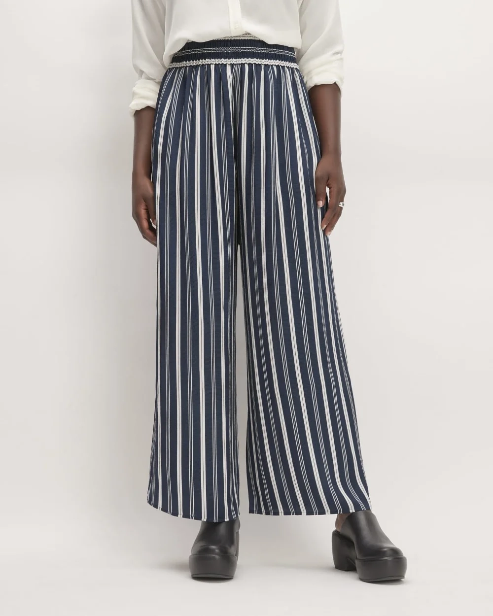 The Satin Pull-On Pant |  Navy / Bone