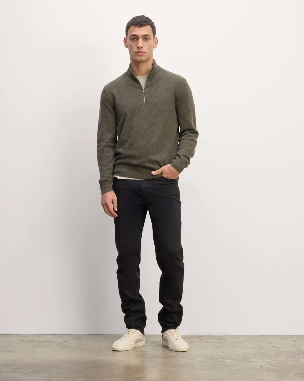The Quarter-Zip in Cashmere | Heathered Army Green (2)