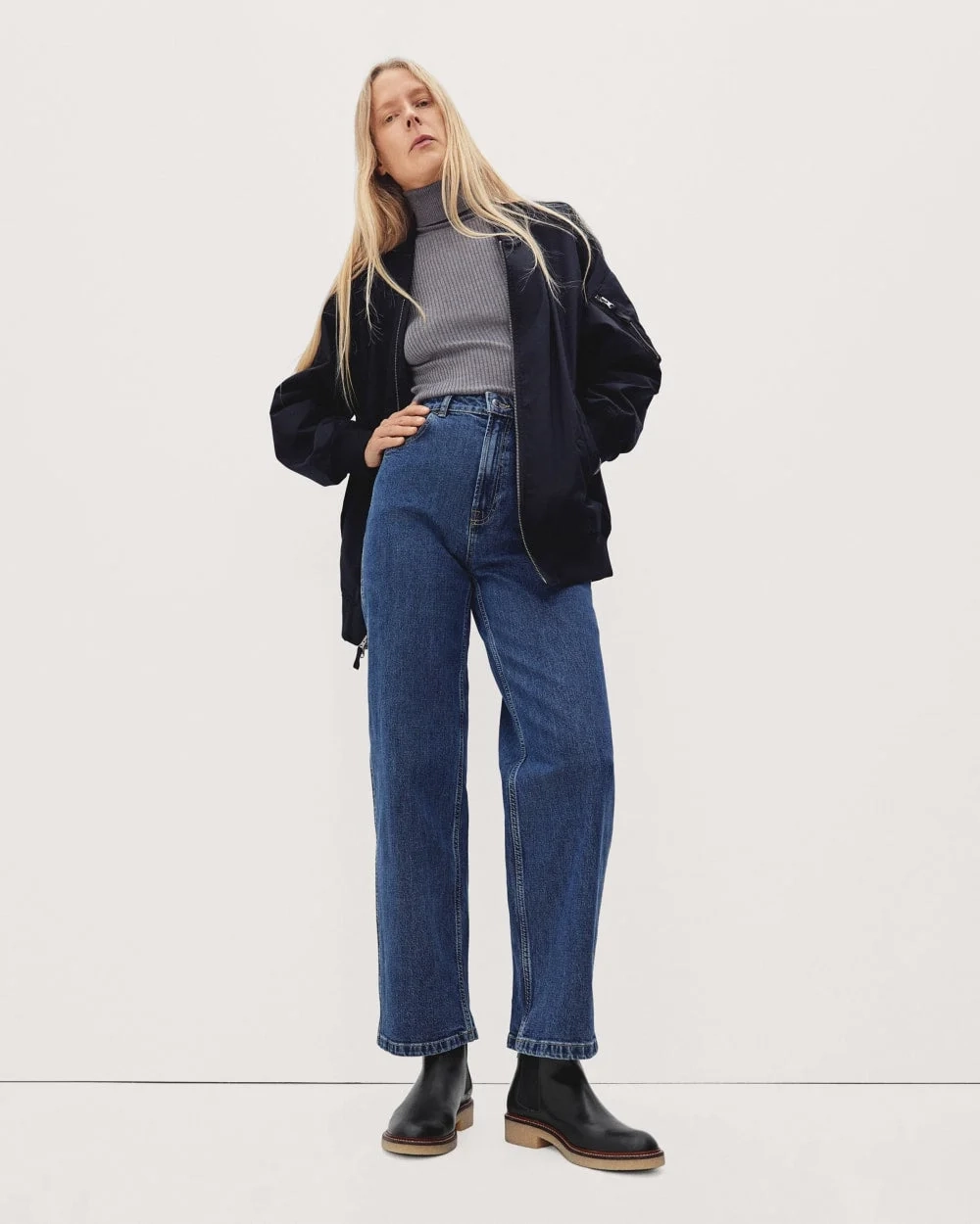 The Chelsea Boot | Black (4)
