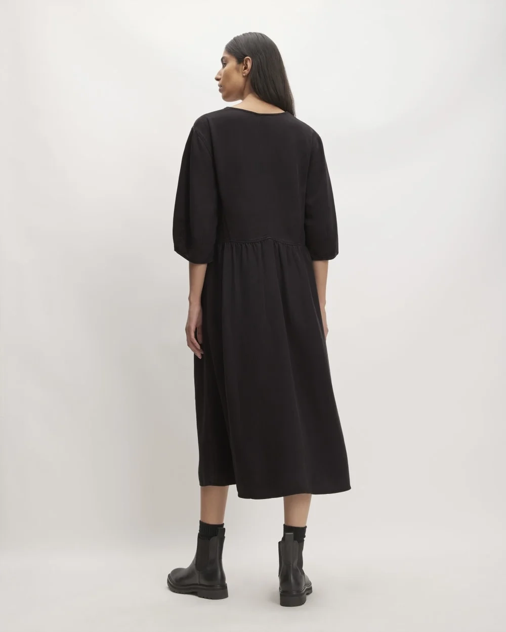 The TENCEL™ Puff-Sleeve Dress | Black (2)
