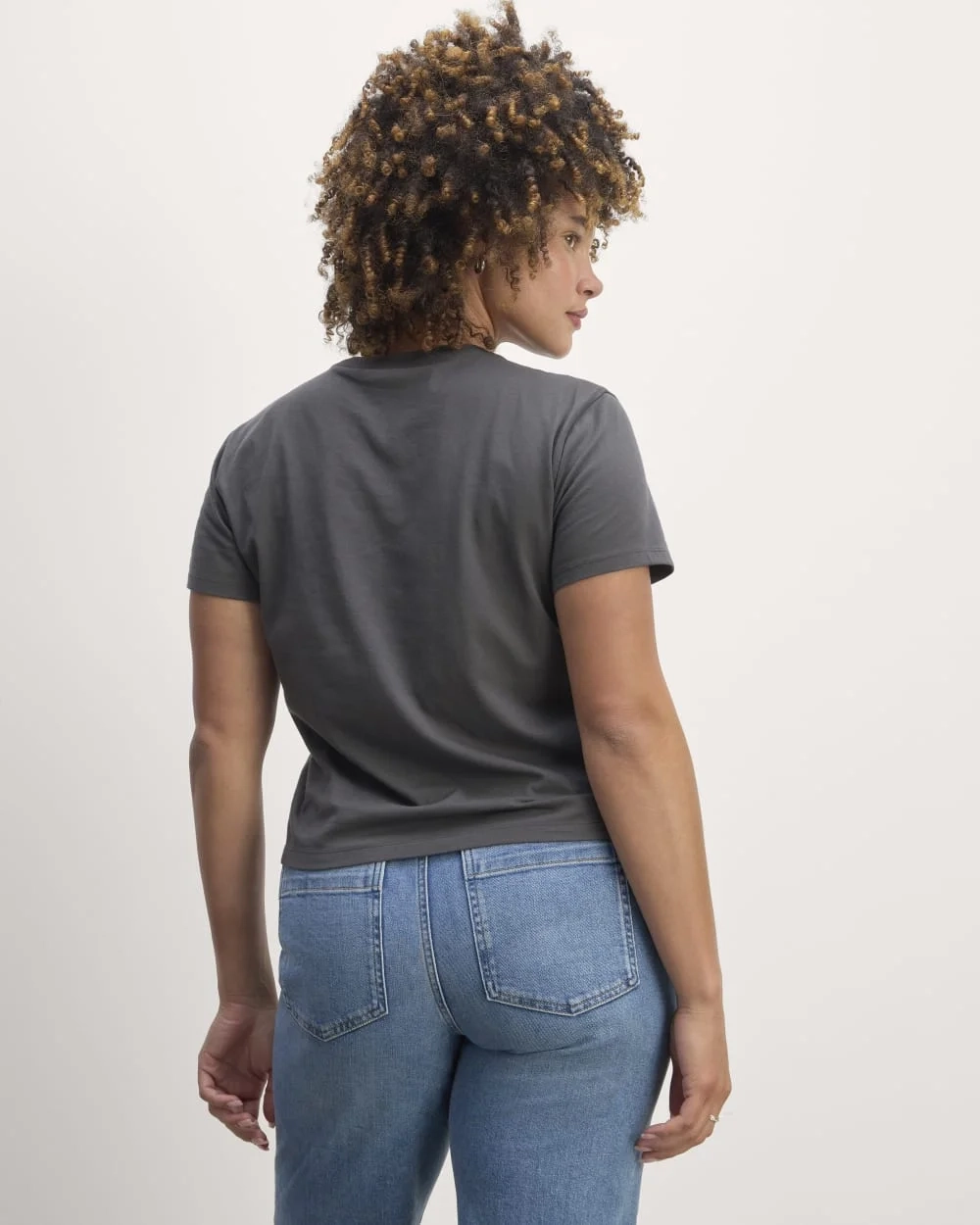 The Box-Cut Tee in Essential Cotton | Graphite | No Pocket (2)