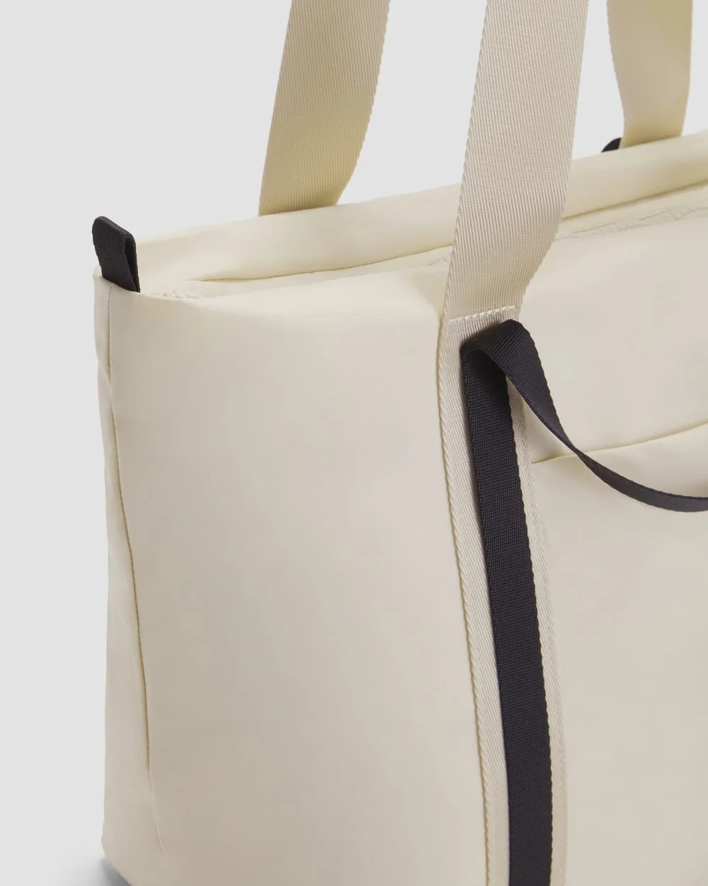 The Recycled Nylon Tote | Parchment (2)