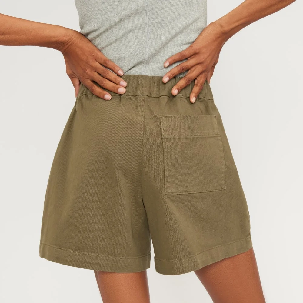 The Organic Pull-On Short | Beech (3)