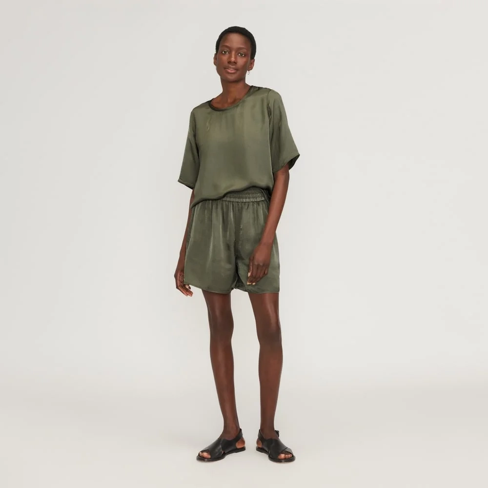 The Satin Relaxed Tee | Kalamata (2)