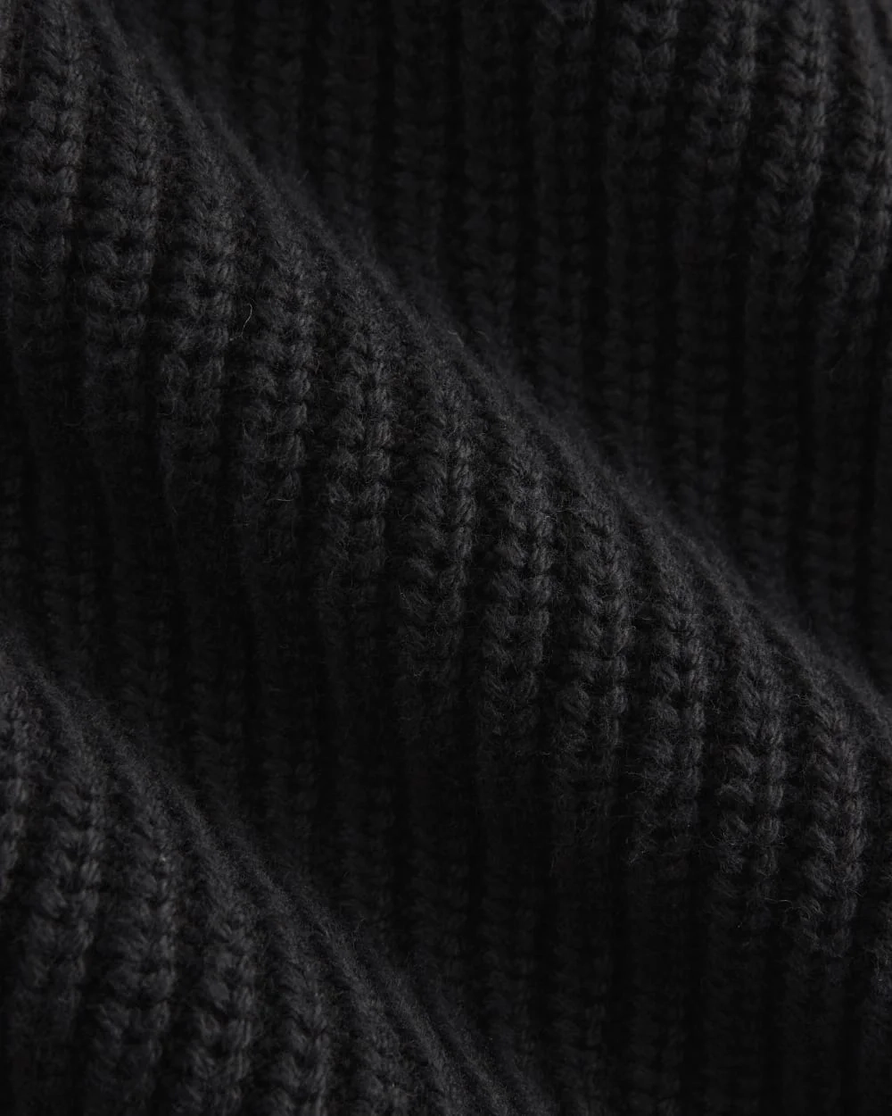 Cropped Ribbed Crew in Everyday Cotton | Black (3)