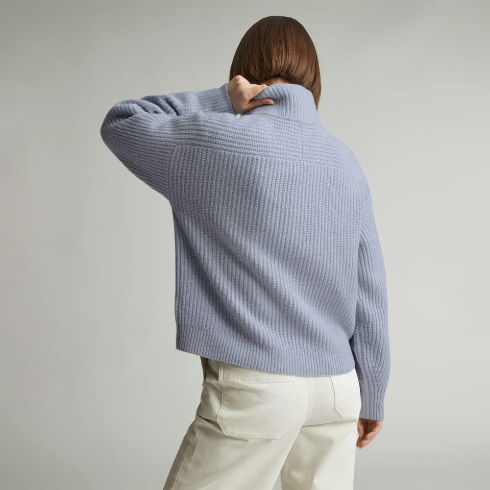 The Half-Zip Sweater in Luxe Merino | Periwinkle / Light Heather Oat (4)