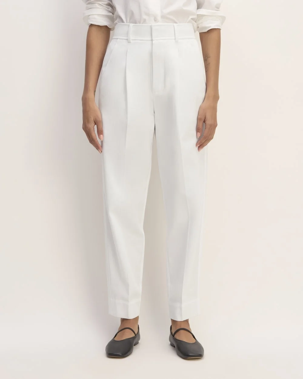 The Draper Tapered Pant in Buttersmooth | White (3)