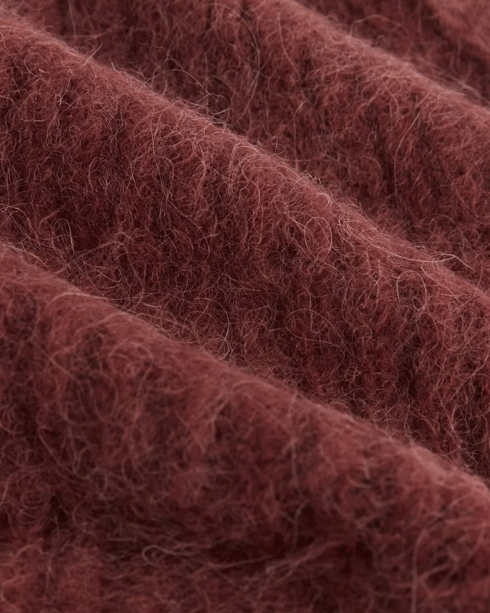Plush Alpaca Beanie | Merlot (2)
