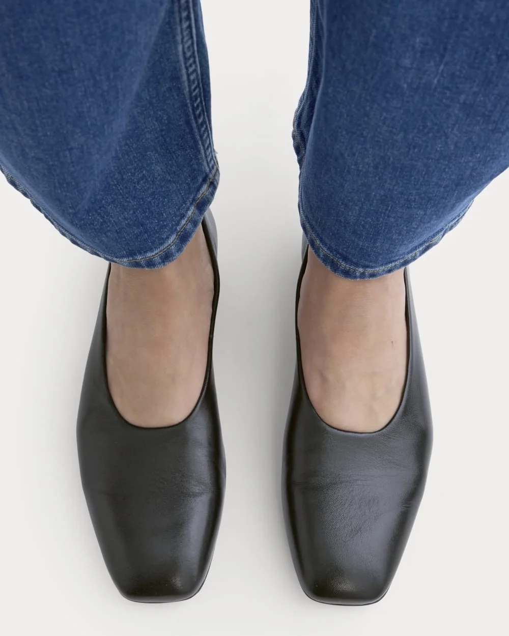 Gallery Square-Toe Flat | Black (3)