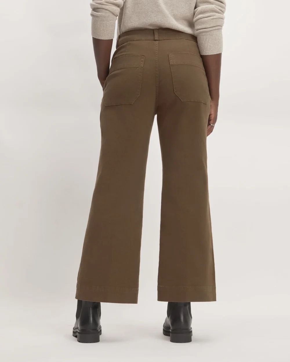 The Organic Kick Flare Pant | Cocoa (3)