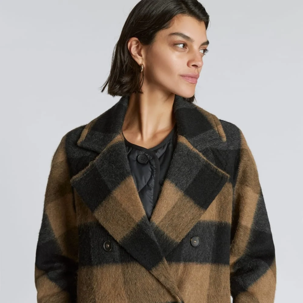 The Brushed Italian ReWool® Peacoat | Camel Buffalo Check (5)