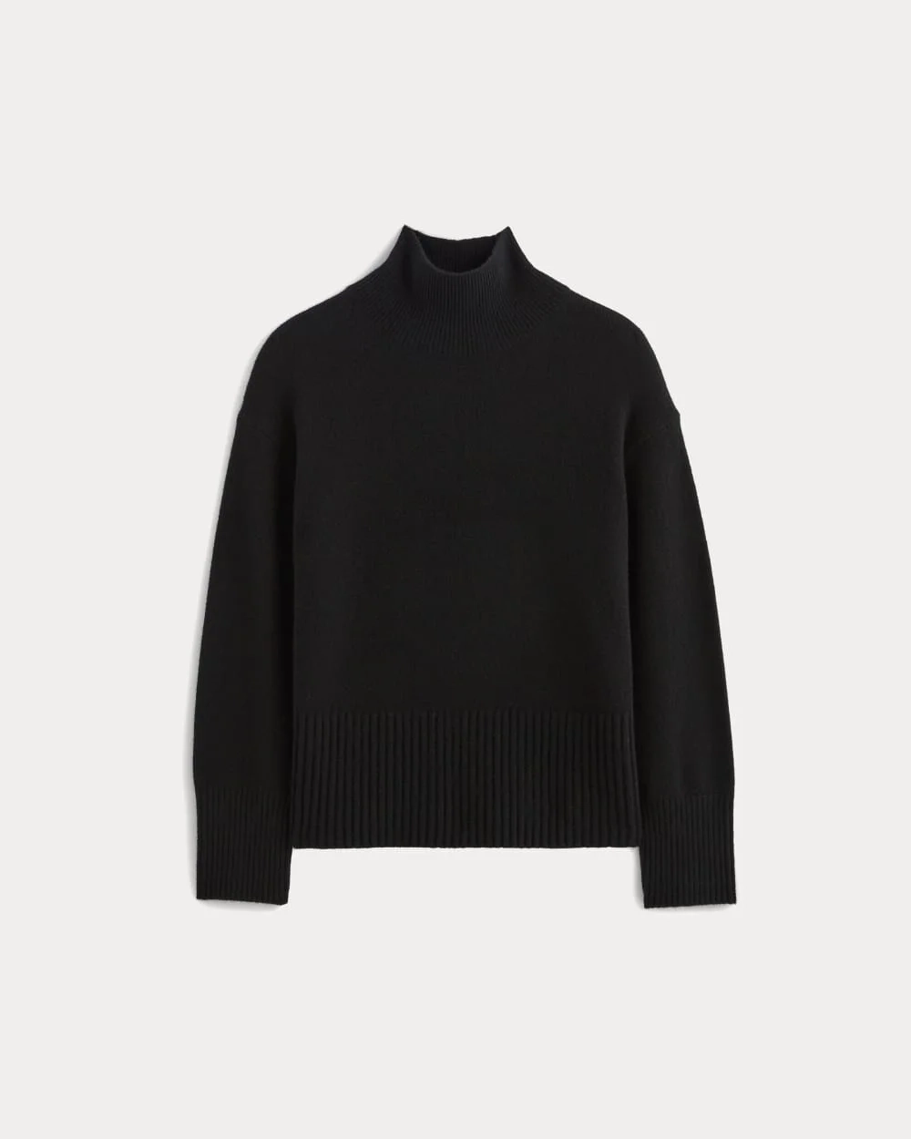The Boxy Turtleneck in Cashmere | Black (3)