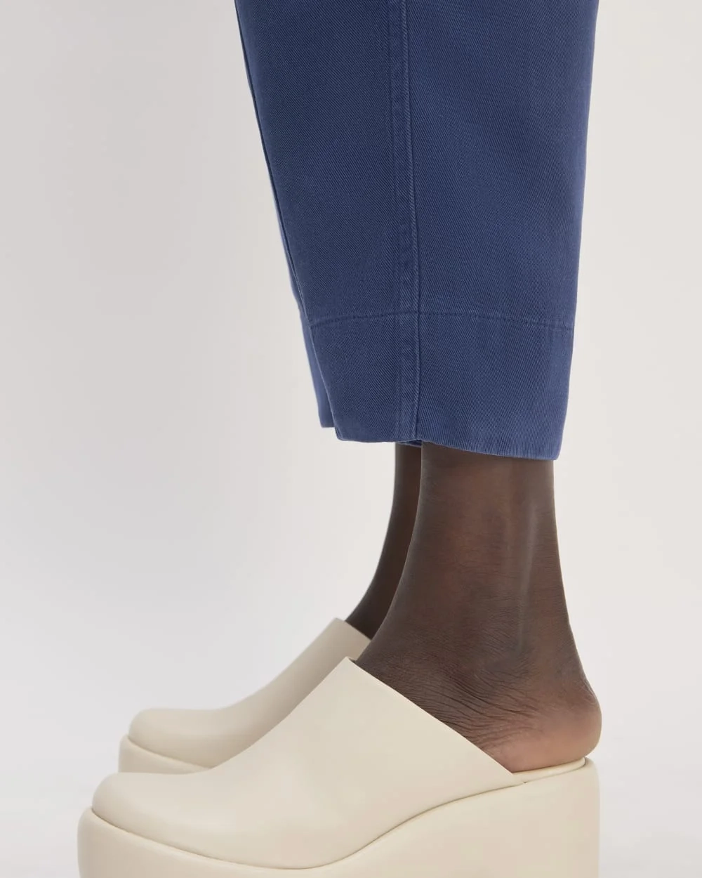 The Utility Pant in Buttersoft | Bellwether Blue (4)