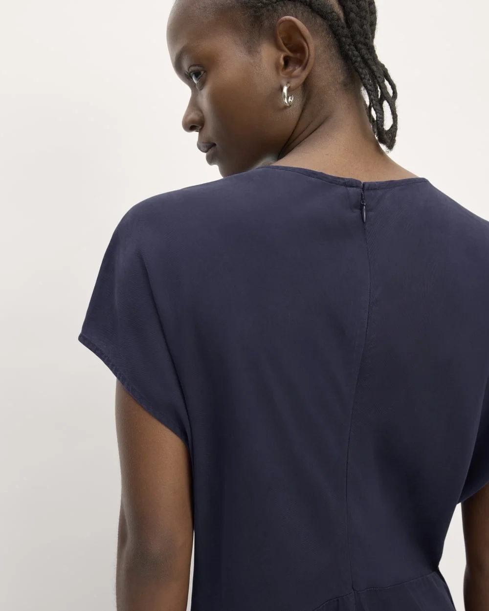 The TENCEL™ Short-Sleeve Midi Dress | Navy (3)