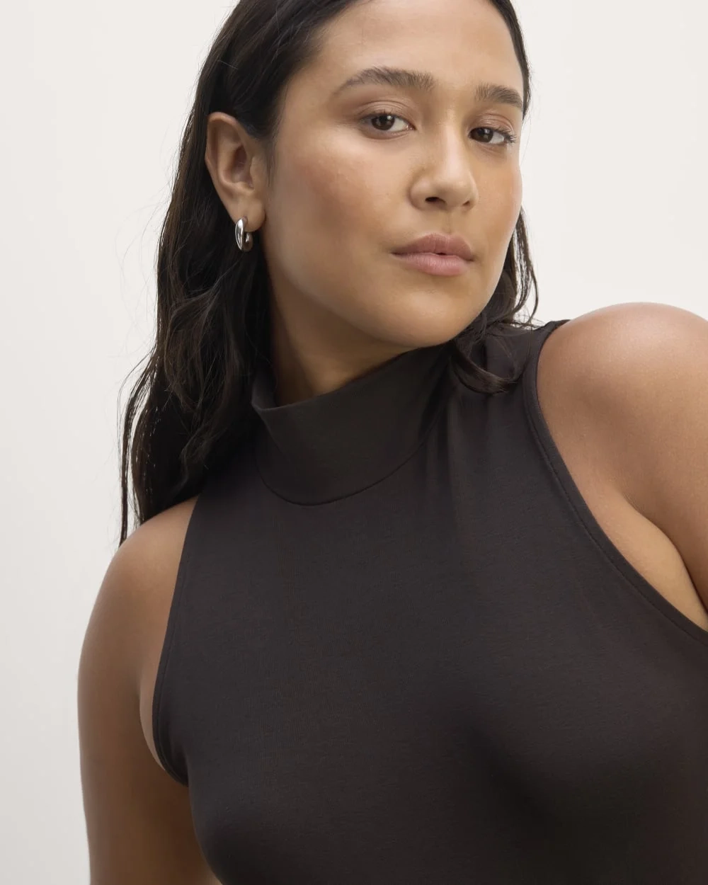 The Form Mock-Neck Tank | Black (3)