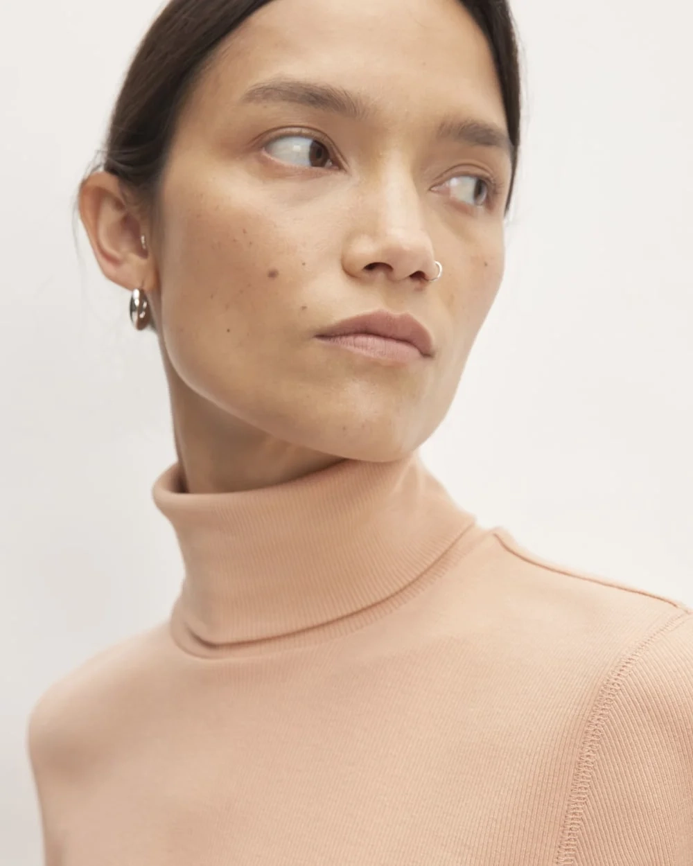The Luxe Rib Turtleneck | Blush Pink (4)