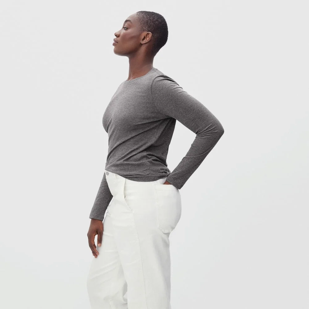 The Organic Cotton Long-Sleeve Crew | Charcoal (4)