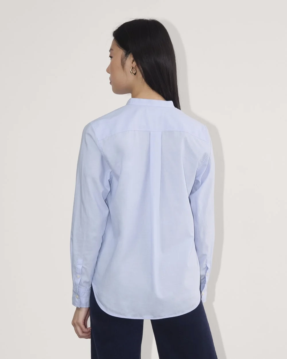 The Tuxedo Shirt in Silky Cotton | Light Blue (2)