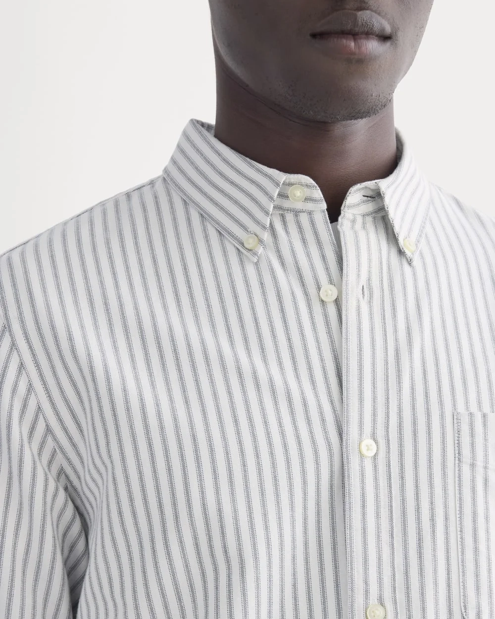 The Slim Oxford Shirt | Bone/Navy | Tall (3)