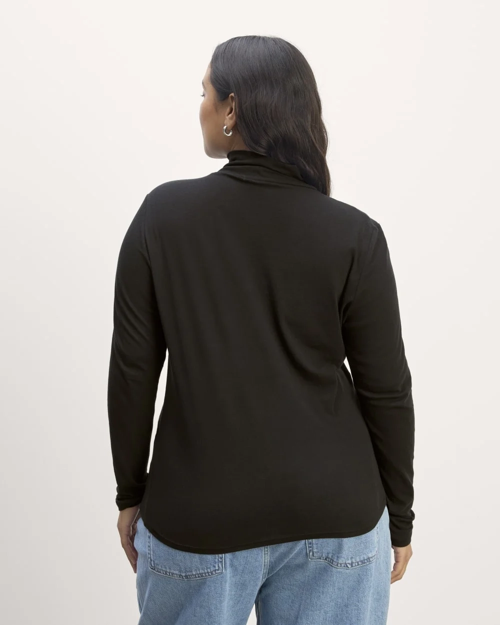 The Air Turtleneck | Black (3)