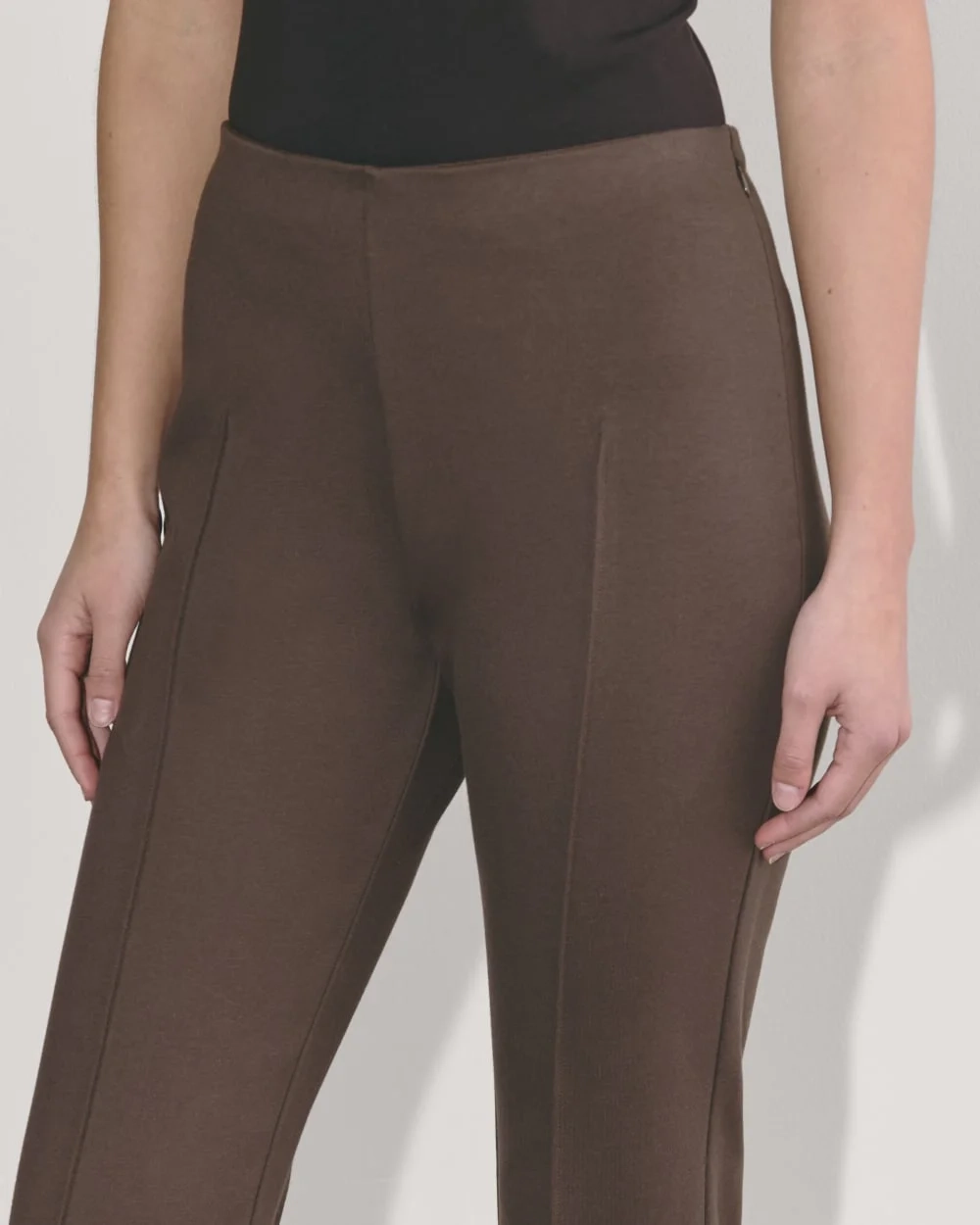 The Dream Kick Flare Pant | Earth Brown (3)