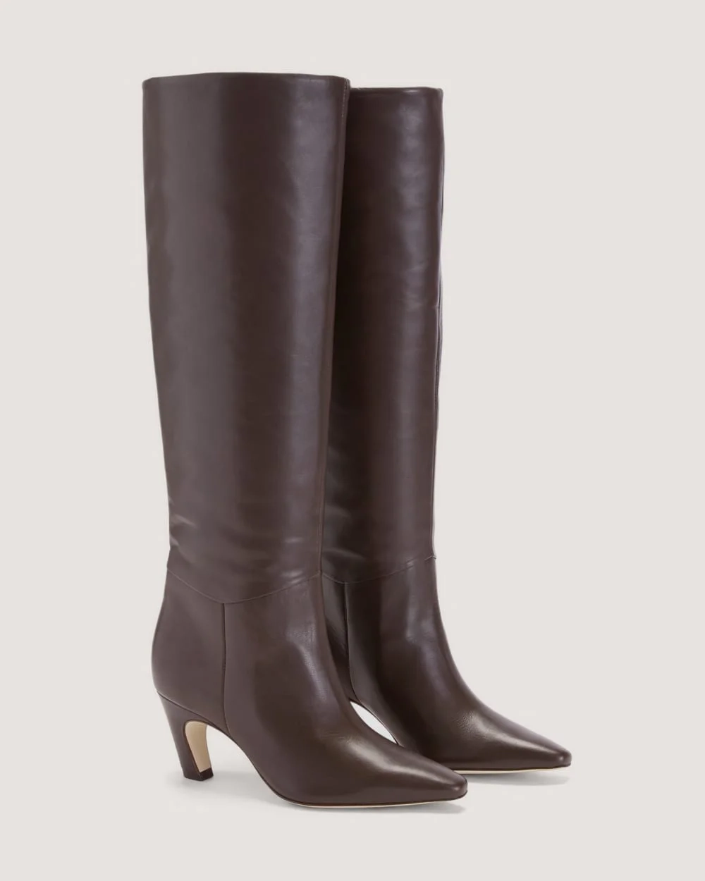 The Banana Boot | Dark Brown (3)
