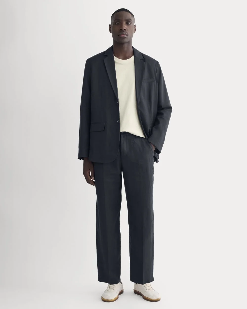 The Linen Pleated Trouser | Navy