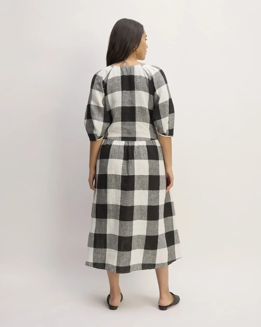 The Linen Oversized Puff-Sleeve Dress | Bone / Black Check (3)