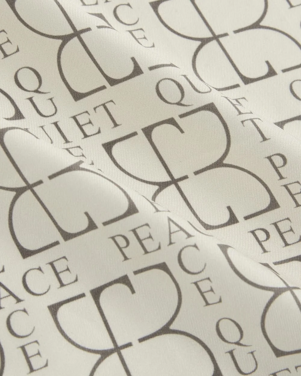 Everlane x Peace & Quiet Silk Bandana | Bone (2)