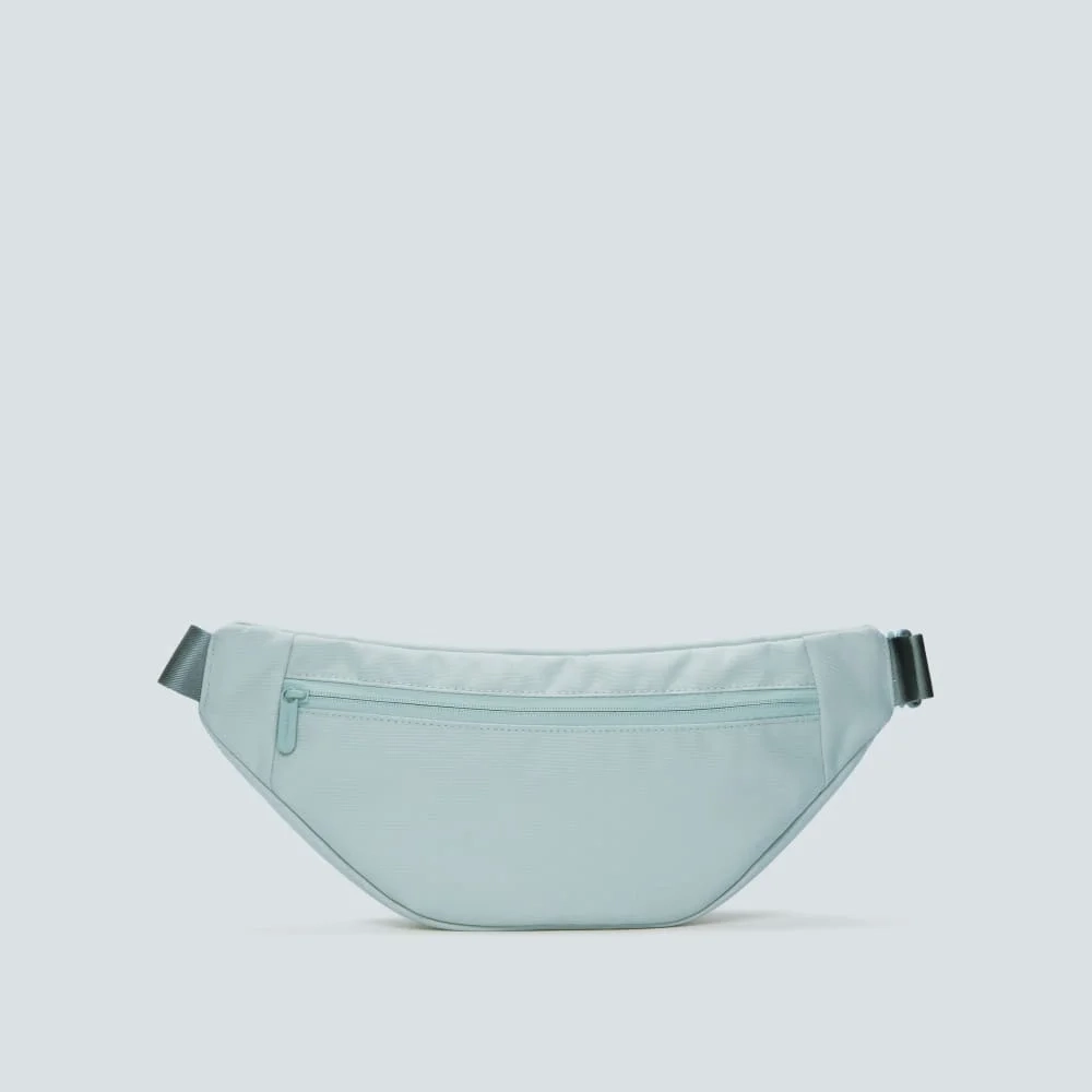 The Renew Transit Fanny Pack | White Sage / Green Millieu (4)