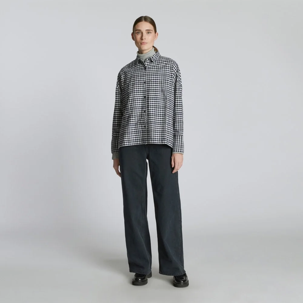 The Boxy Oxford | Ocean Cavern Plaid (3)