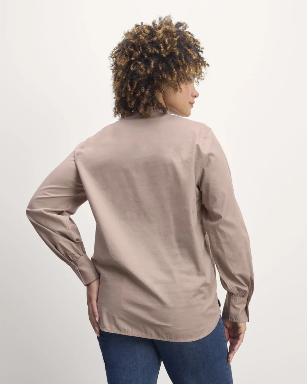 The Henley Shirt in Silky Cotton | Dusty Rose (3)