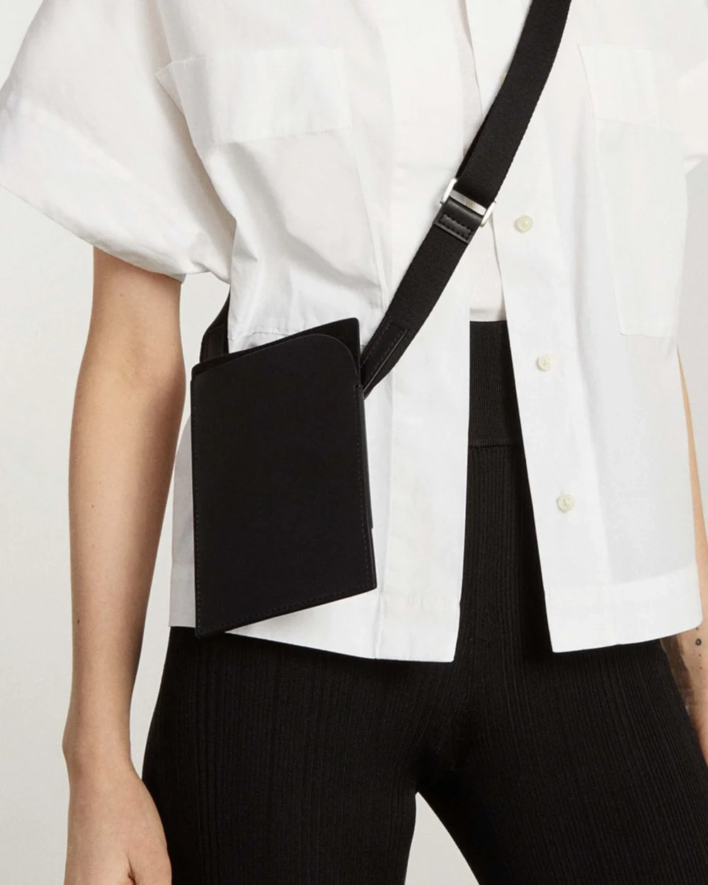 The Cactus Leather Mini Sling Bag | Black (5)