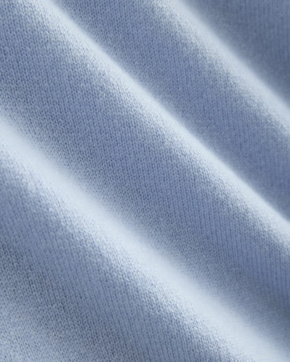 Cashmere Cropped High-V Sweater | Open Air Blue (4)