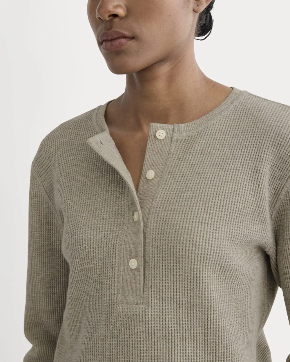 The Waffle Henley | Oatmeal Heather (3)