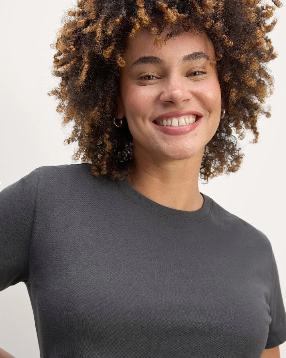 The Box-Cut Tee in Essential Cotton | Graphite | No Pocket (3)