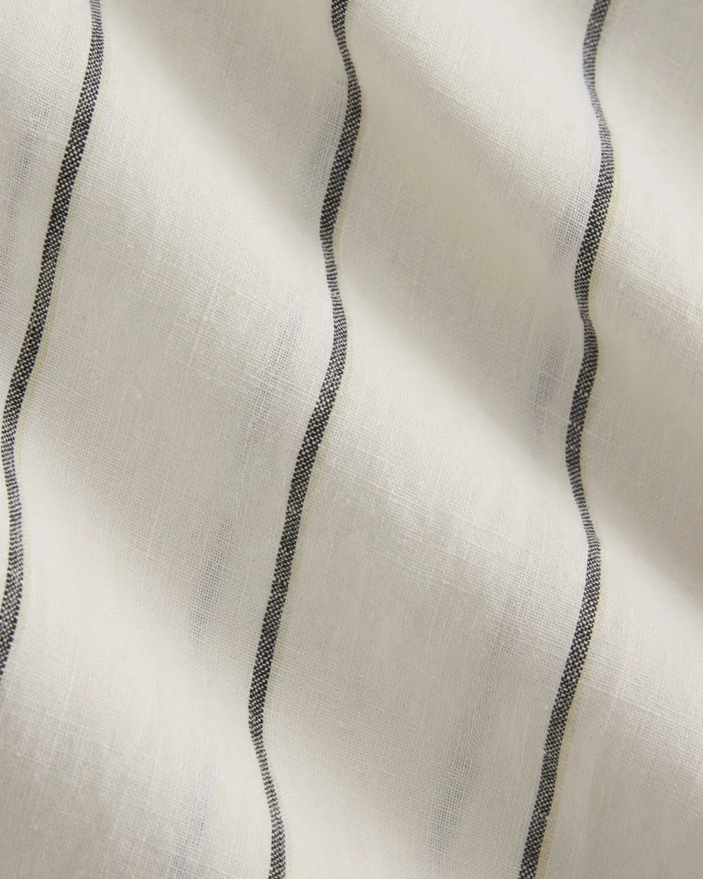 The Drawstring Pant in Linen | Gardenia/Meteorite (4)