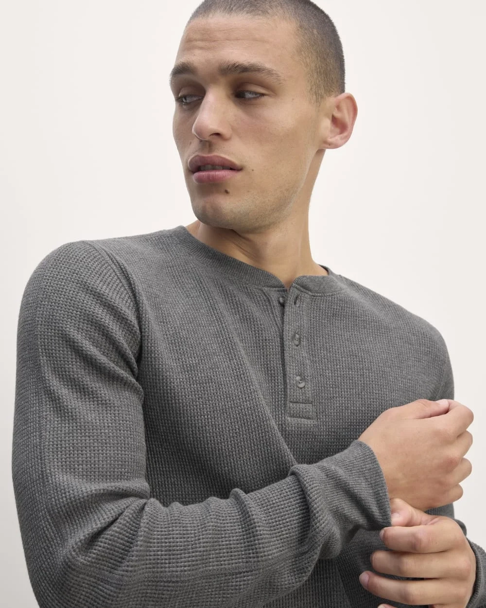 The Waffle Long-Sleeve Henley | Heathered Charcoal (2)
