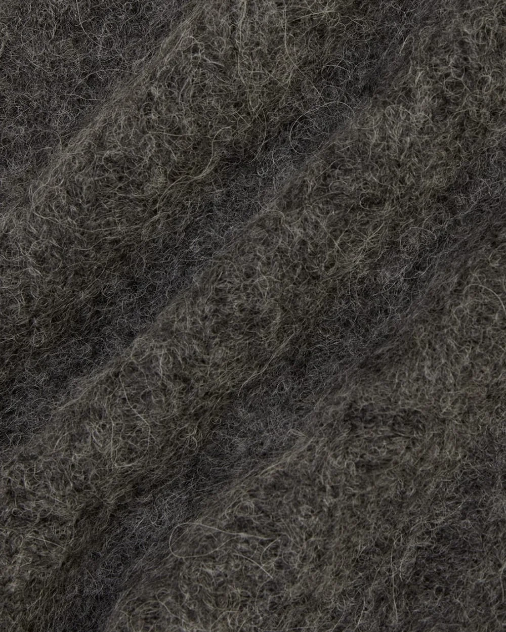 The Alpaca Beanie | Dark Charcoal (3)