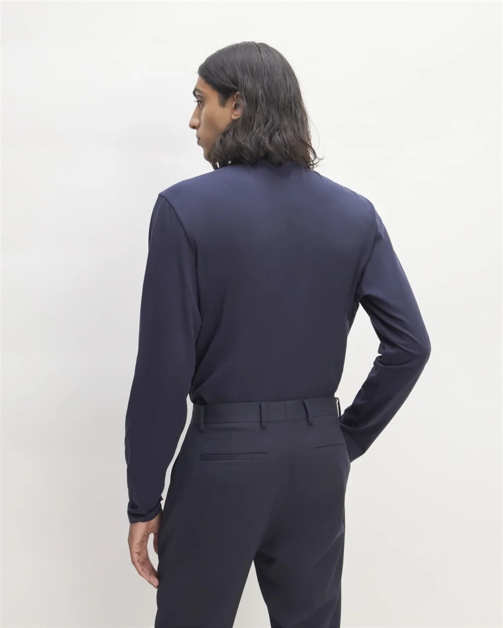 The Organic Cotton Long-Sleeve Turtleneck | Deep Navy (6)