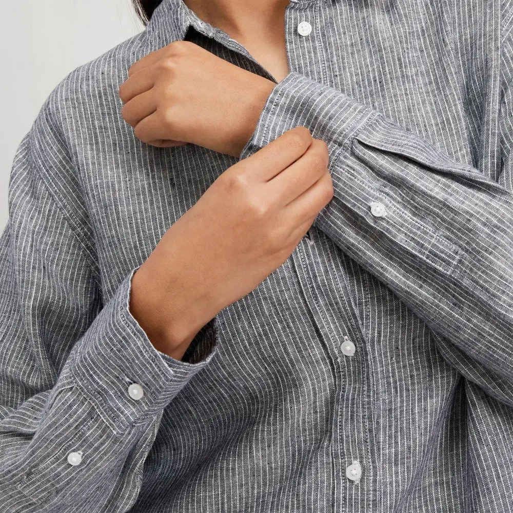 The Must-Have Shirt in Linen | Canvas Tan / Navy (4)