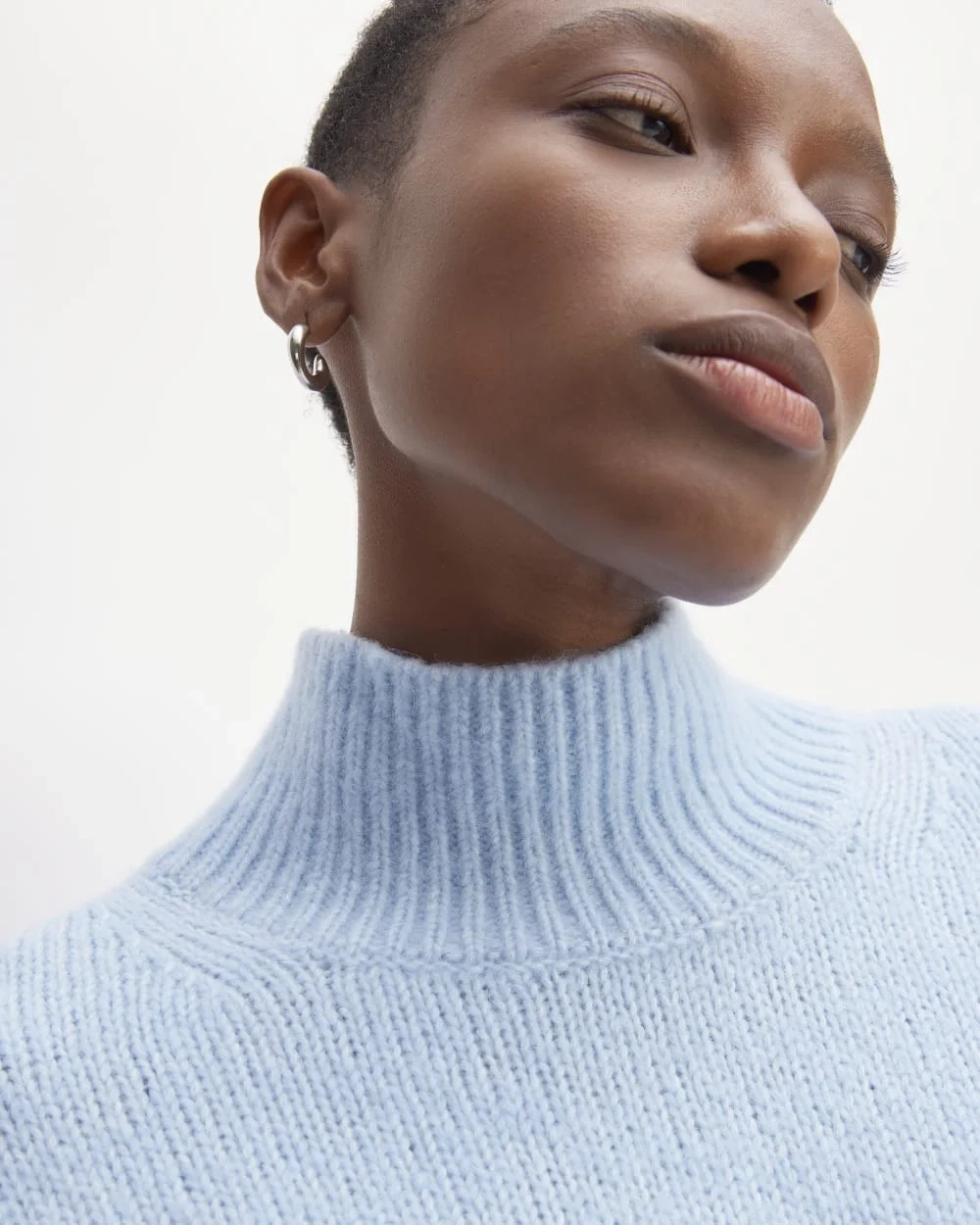 The Cloud Oversized Turtleneck | Chambray Blue (4)
