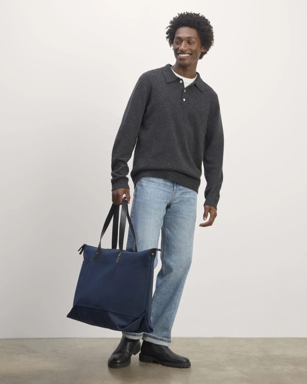 The Canvas Weekender | Navy (4)