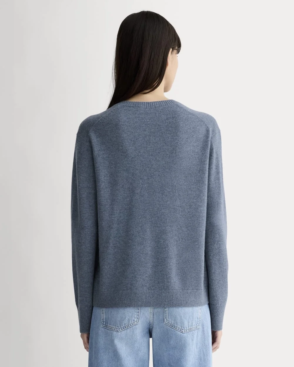 The Classic V in Cashmere | Denim Blue (2)